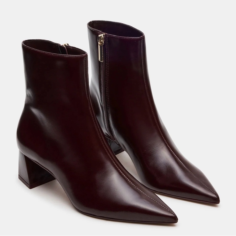 NWOT Steve Madden Ashli Boots